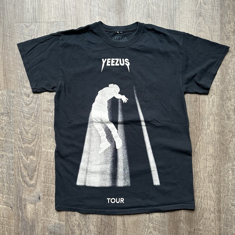 yeezus tour shirt 2013 Abduction Kanye West Size Medium Ye Mens Black Rare
